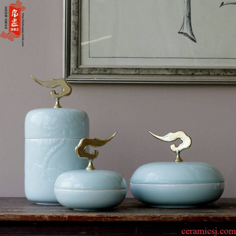 Jingdezhen chinaware lotus hand - carved ceramic pot metal parts of Chinese style household adornment