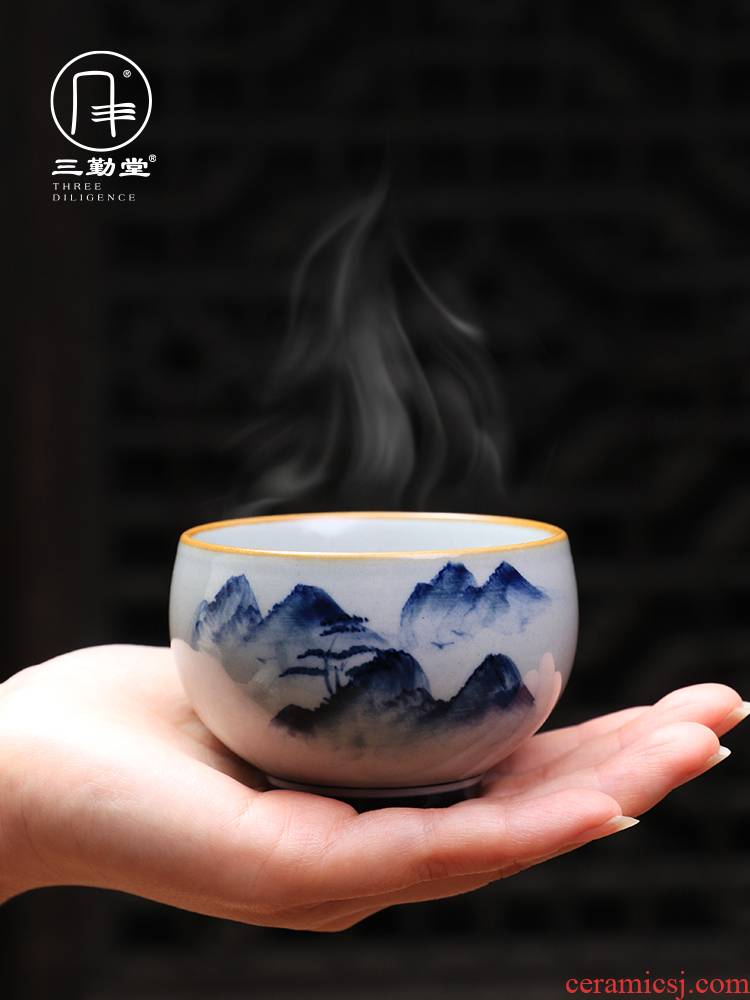Three frequently hall sample tea cup jingdezhen ceramic cups kung fu tea master cup single cups of blue and white landscape pu - erh tea cup