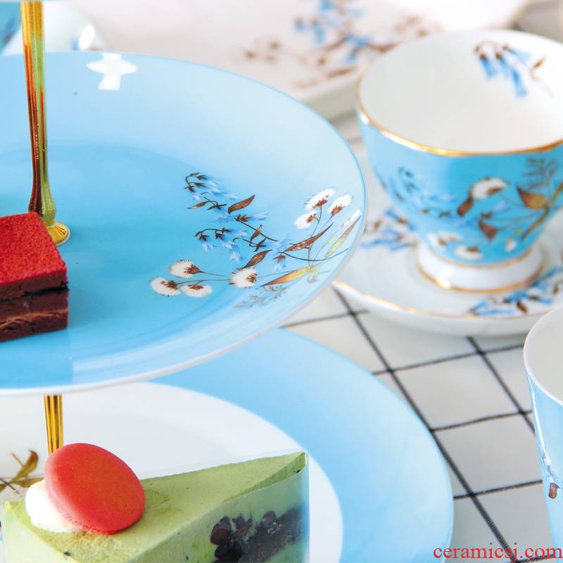 Qiao mu fruit bowl European - style snack plate of three the layers of afternoon tea set dry ceramic cake plate of creative home sitting room