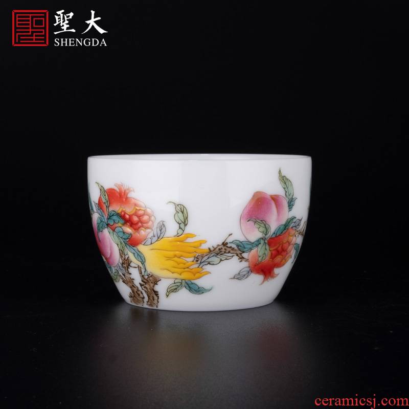 Santa jingdezhen ceramic famille rose "three photos" master CPU high - end tea, pure manual hand - made kung fu tea cups