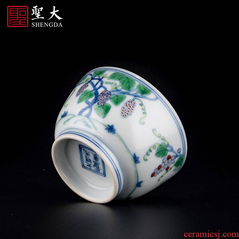Holy big porcelain doucai bucket color grape mulberries grain master cup jingdezhen high - grade tea kungfu tea cups