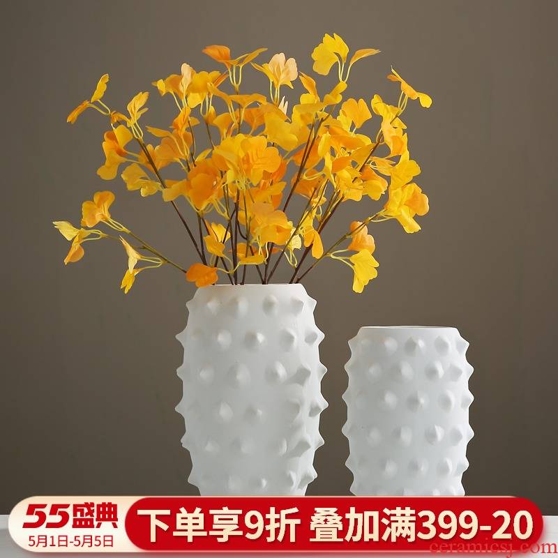 The Nordic idea ceramic vase furnishing articles put dry flower art I and contracted sitting room porch TV ark, home decoration