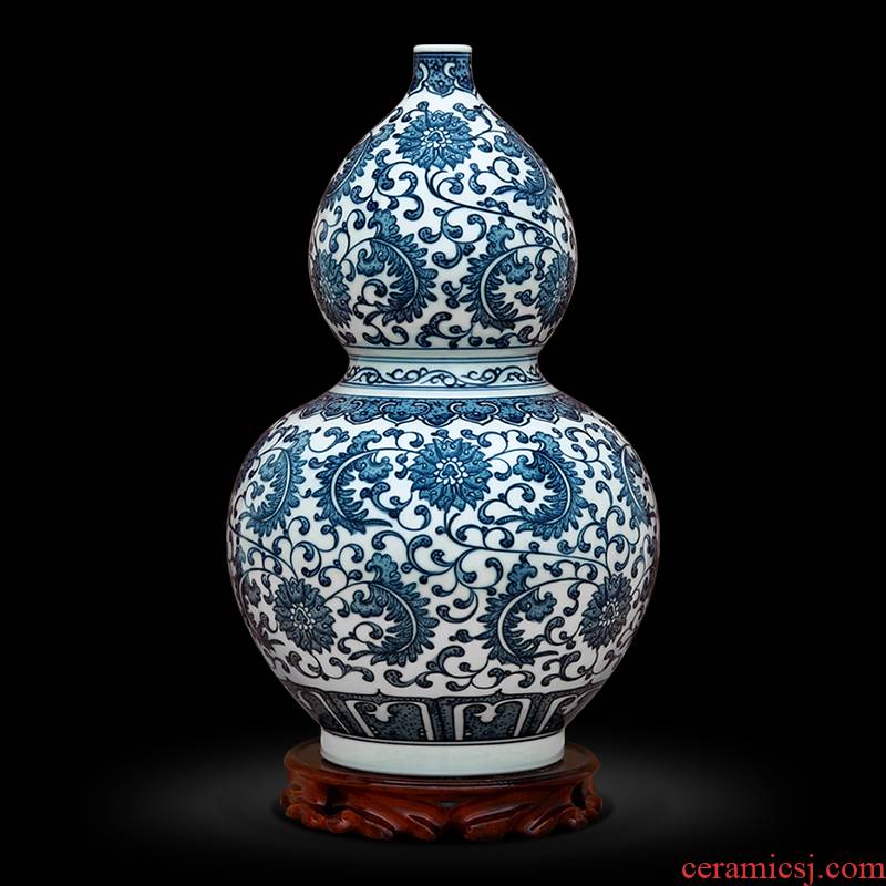 To ceramics hand - made porcelain lotus flower Wan Shouteng gourd bottle