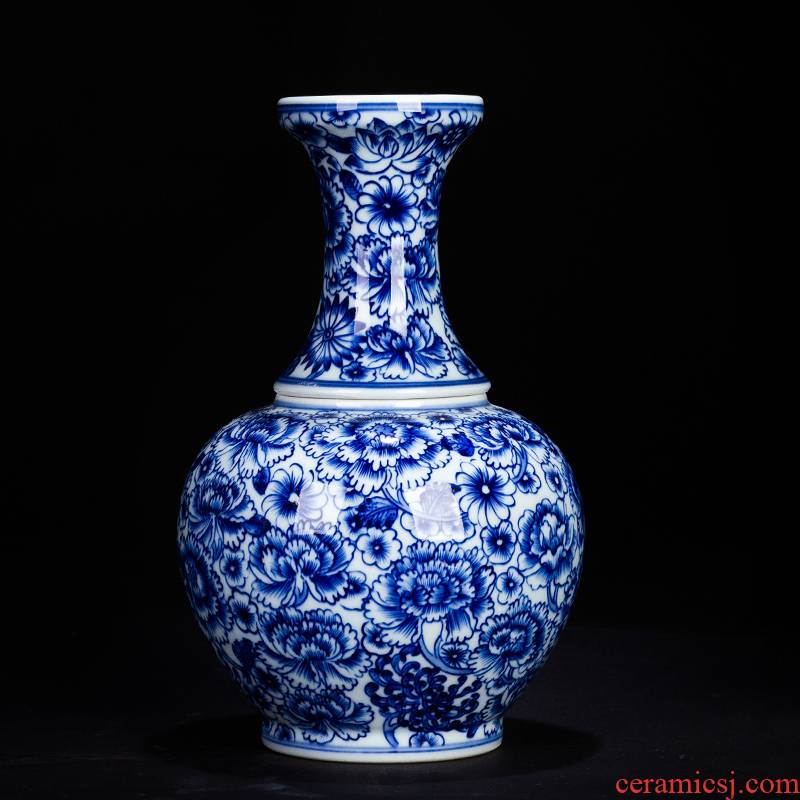 Jingdezhen blue and white porcelain hand - made ceramic vase furnishing articles Chinese archaize home rich ancient frame sitting room adornment process