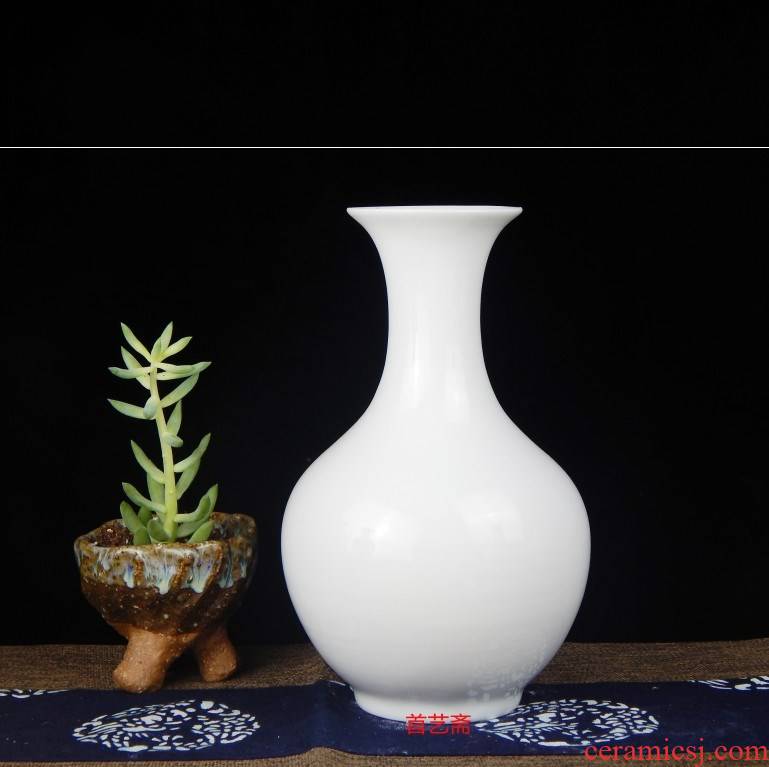 Package post porcelain of jingdezhen ceramics floret bottle household decorates sitting room place white mesa ikebana arts and crafts