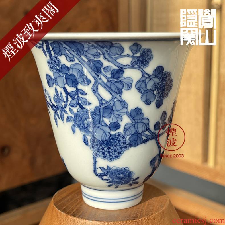 Those hidden up jingdezhen sleep mountain movement of the six kind of blue and white condensation figure kangxi bell cup sweet butterfly dance