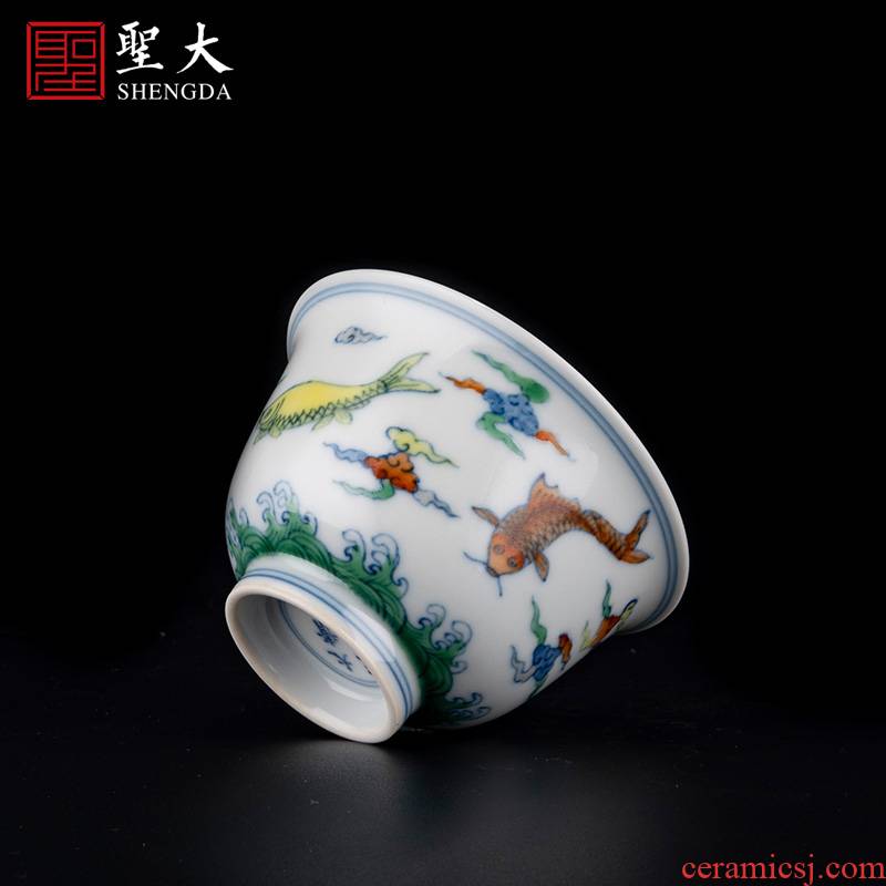 Holy big blue - and - white porcelain imitation yongzheng bucket color fish in xiangyun grain master cup jingdezhen high - grade tea kungfu tea cups