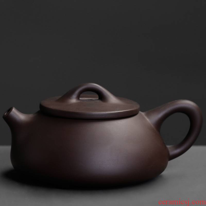 Yixing teapot it a single manual office stone gourd ladle pot home of kung fu tea set ceramic single pot of trumpet