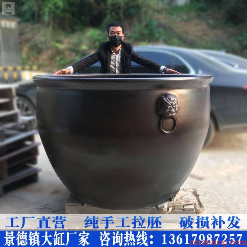 Jingdezhen ceramic VAT brocade carp goldfish bowl archaize oversized lotus garden tank lucky lion ear and cylinder