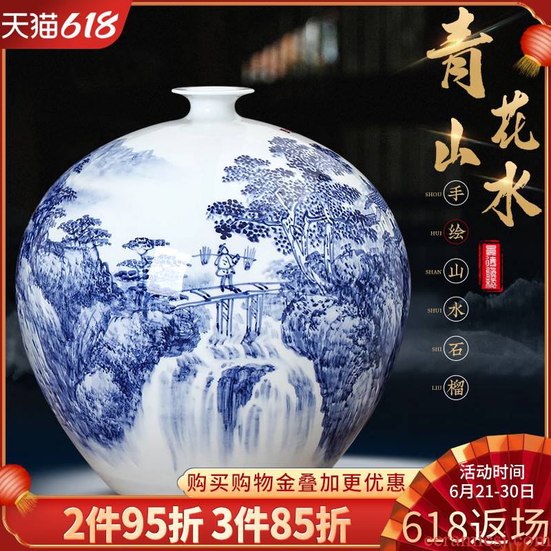 Jingdezhen blue and white landscape hand - made vases, Chinese style home sitting room TV cabinet ceramic ornaments rich ancient frame furnishing articles