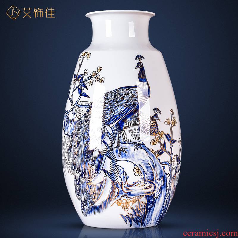 Jingdezhen ceramic figure the see colour blue peacock vase flower arranging the sitting room TV ark type rich ancient frame decorative furnishing articles