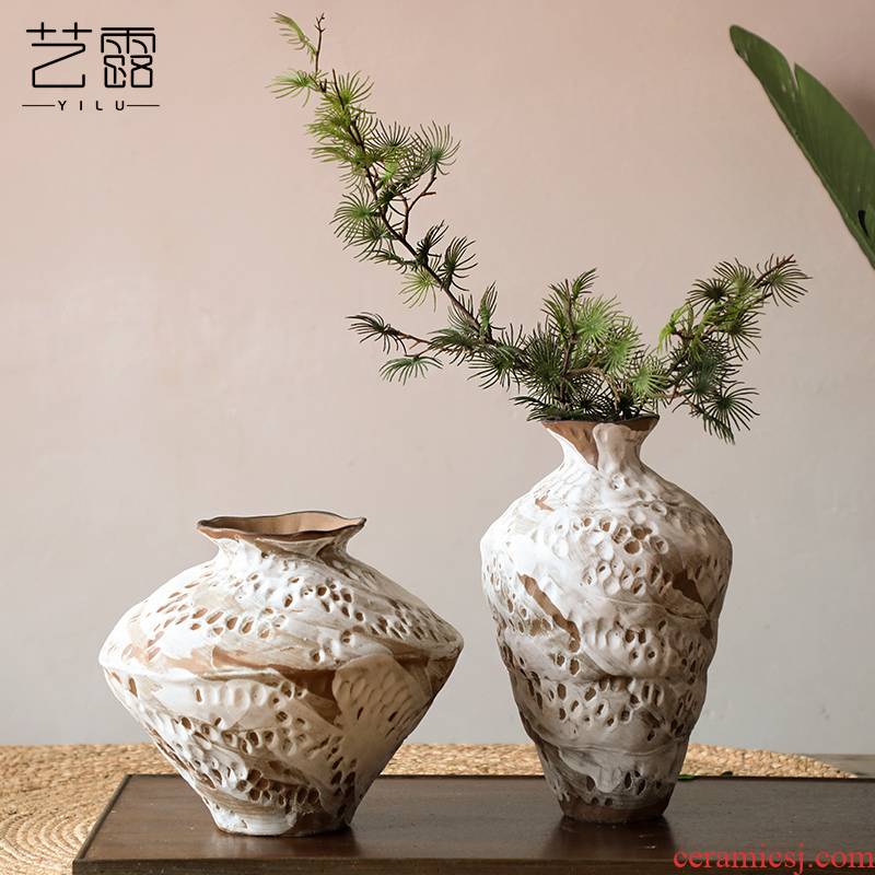 Coarse ceramic vase bearing arrangements with Japanese style restoring ancient ways home stay hotel wabi-sabi penury, zen wind POTS furnishing articles