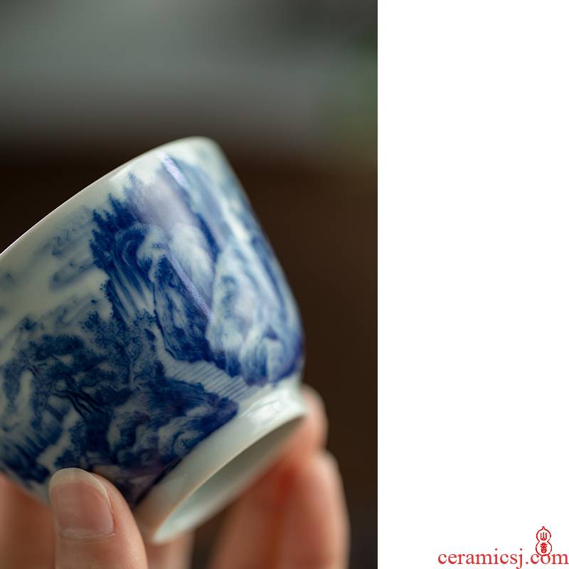 Day green room blue and white painting landscape cup of jingdezhen ceramics by hand, the high - end personal special cups sample tea cup