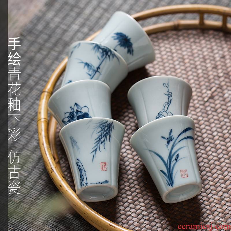 Hand made blue and white porcelain cup small kung fu tea set a single single CPU master cup Japanese tea taking tea cup