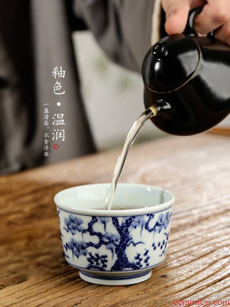 Jingdezhen porcelain tea set pure manual master cup single CPU female hand - made ceramic personal special cup single sample tea cup