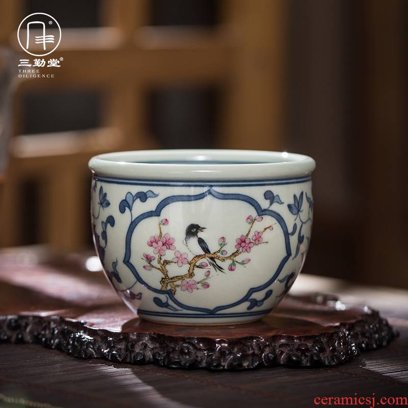 Three frequently hall window hand - made porcelain cups master cup single CPU jingdezhen ceramic kung fu tea pu - erh tea sample tea cup