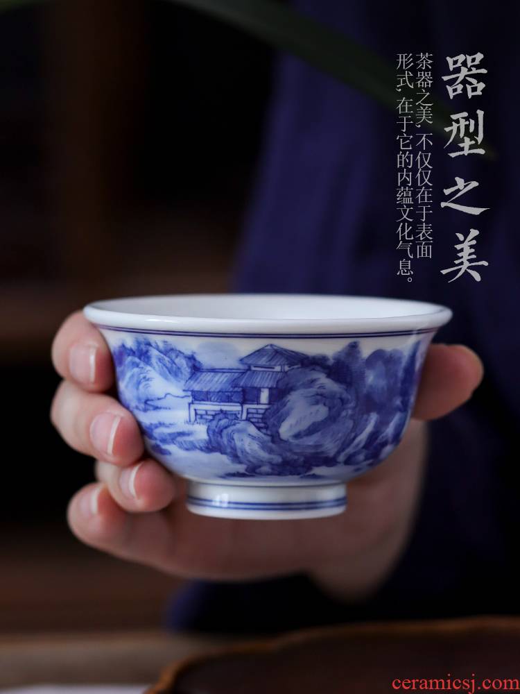 Jingdezhen blue and white landscape pressure hand hand archaize ceramic cup master cup single CPU kung fu tea bowl restoring ancient ways