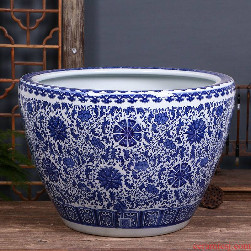 Jingdezhen blue and white porcelain lotus pond lily have a goldfish bowl large special garden birdbath sitting room balcony cylinder