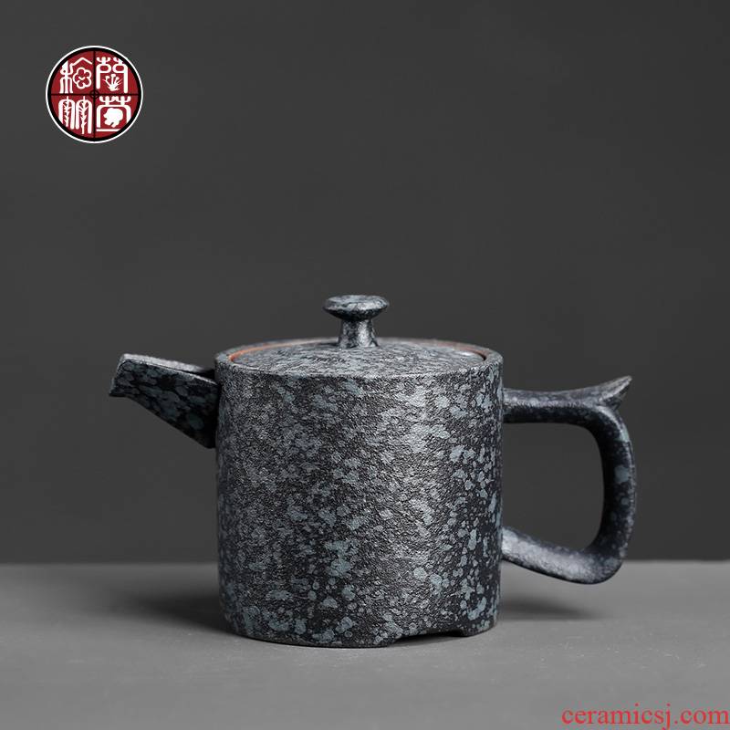 Coarse pottery from the single household of Chinese style restoring ancient ways single teapot ceramic teapot manual single pot small lettering